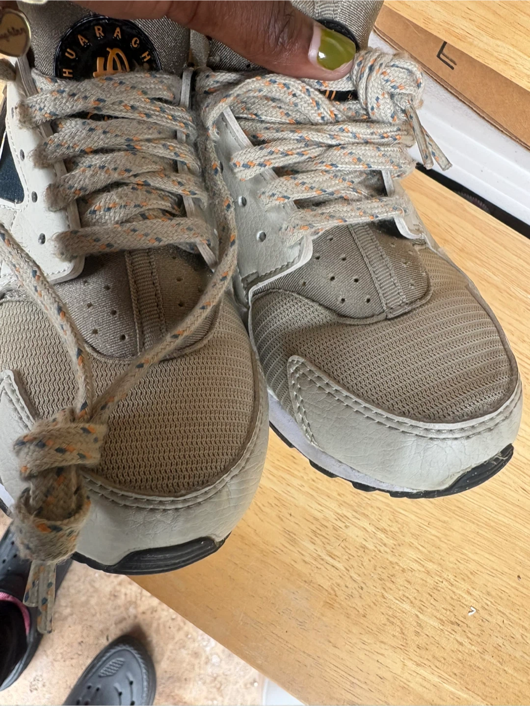 Nike Air Huarache Sneakers Size 5Y - photo 3