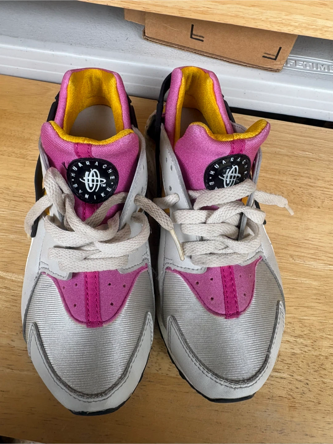Nike Huarache Shoes Youth Size 1.5Y