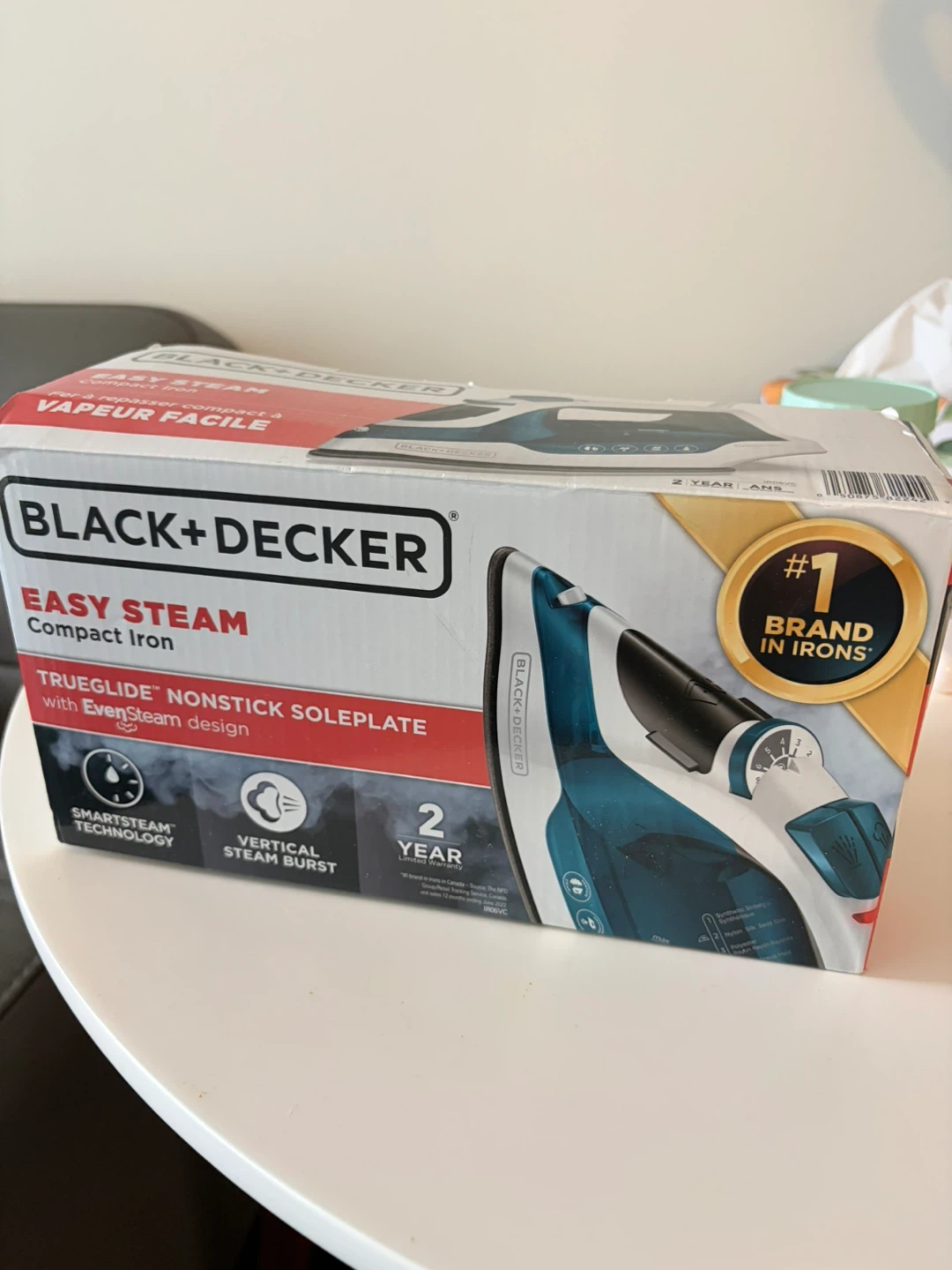 Black+Decker Easy Steam Compact Iron - photo 2