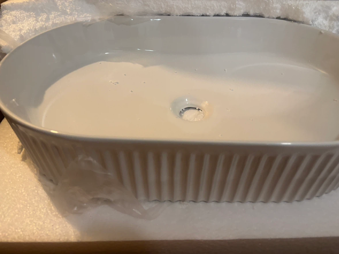 White Oval Ceramic Bathroom Vessel Sink - photo 2