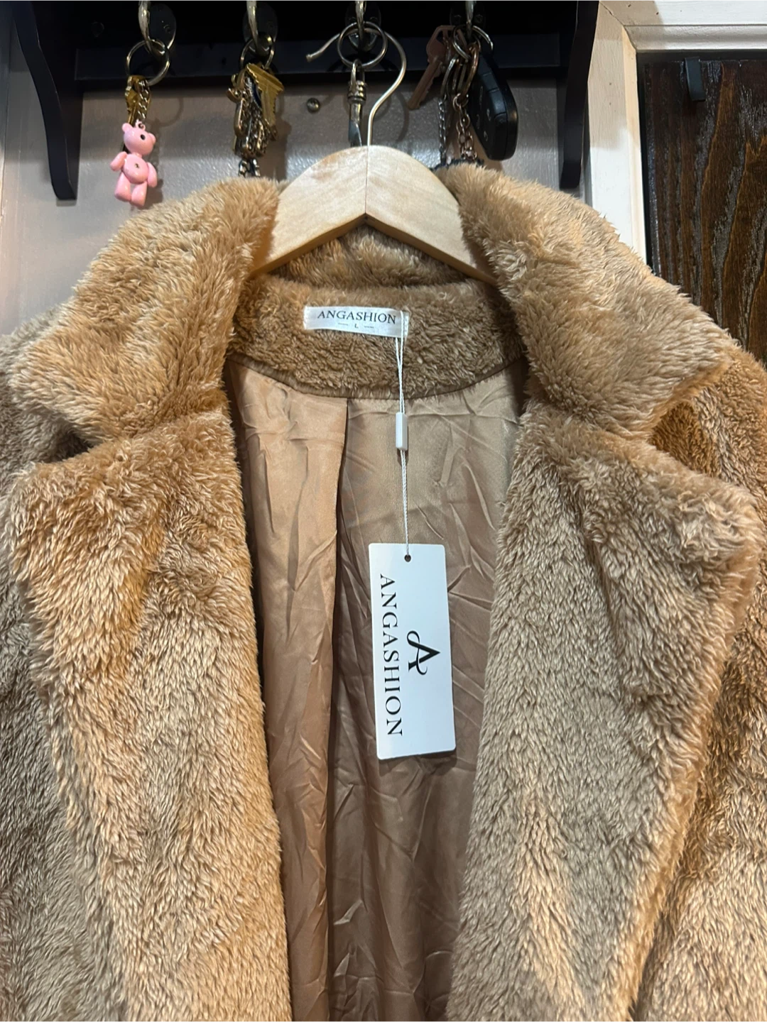 Angashion Tan Faux Fur Coat Size L - photo 2