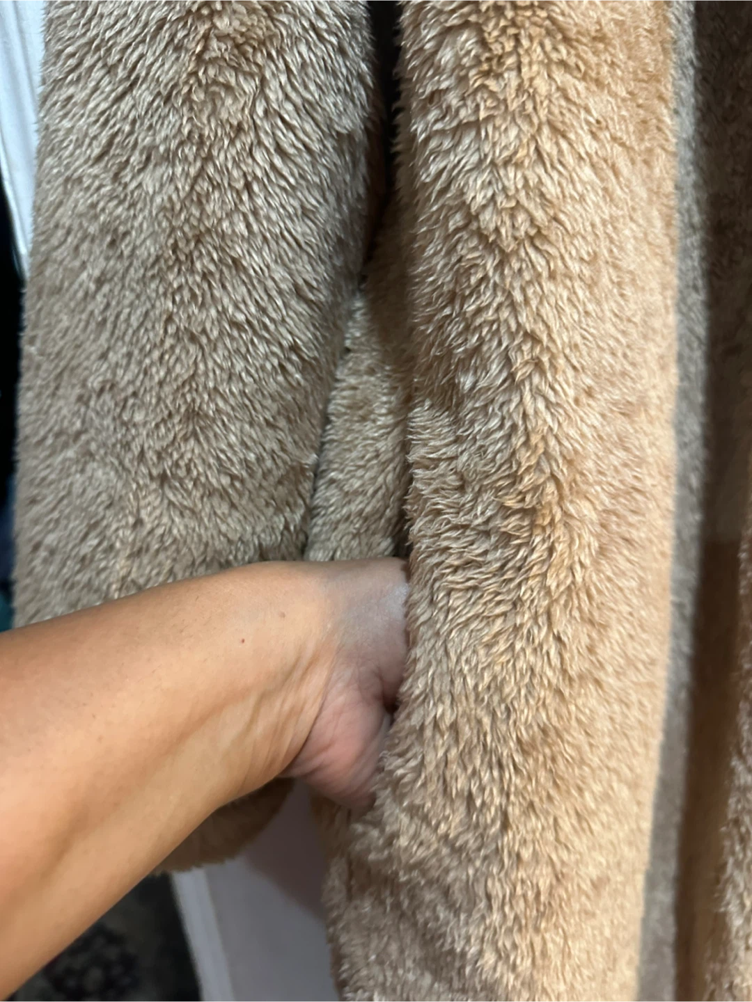 Angashion Tan Faux Fur Coat Size L - photo 5