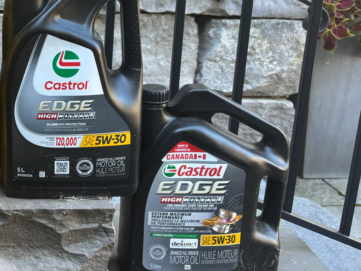 2x Castrol Edge High Mileage 5W-30 Motor Oil 5L