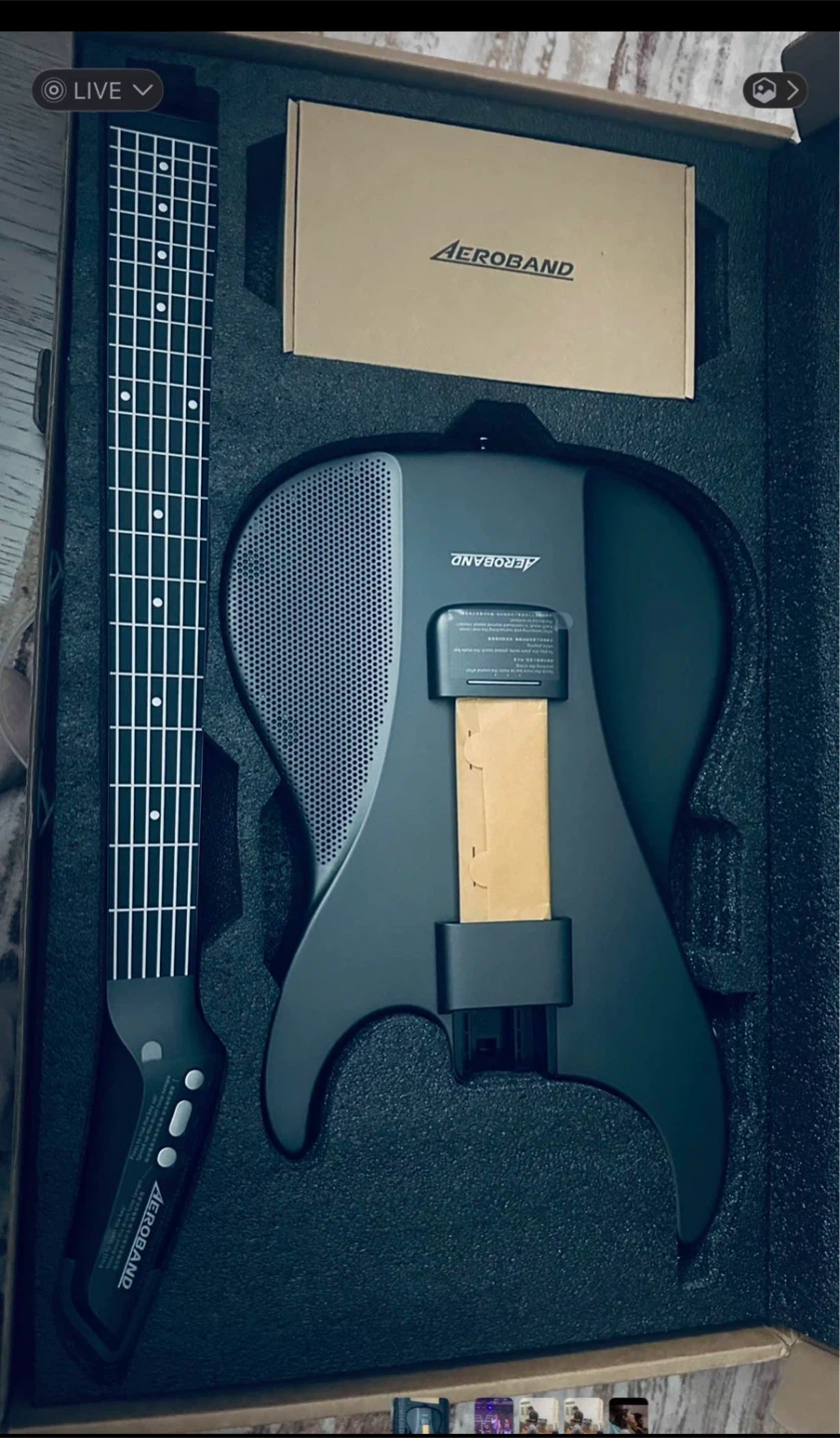 AeroBand Digital Guitar With Silicone Strings - photo 2