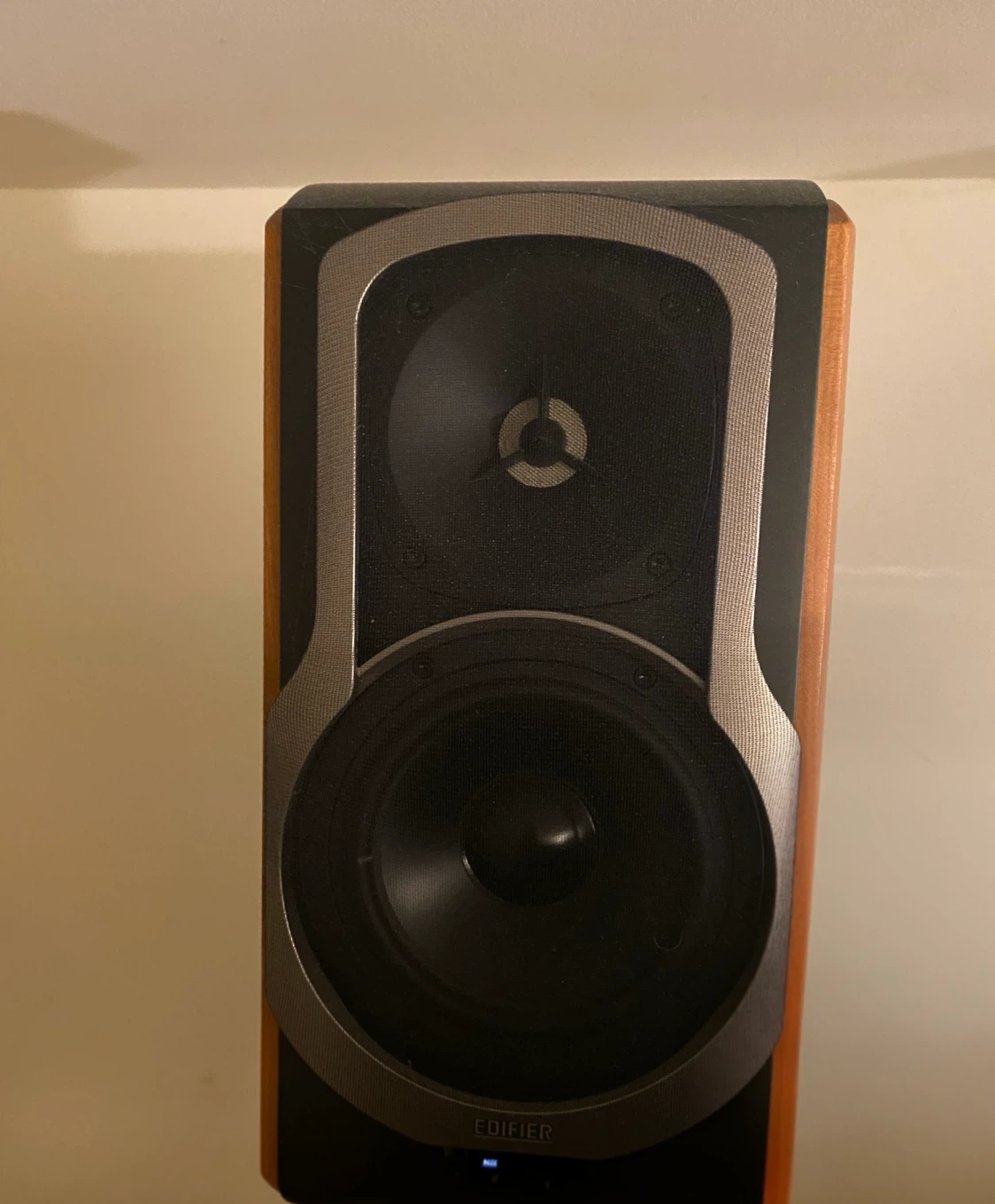 Edifier Powered Speaker - photo 2