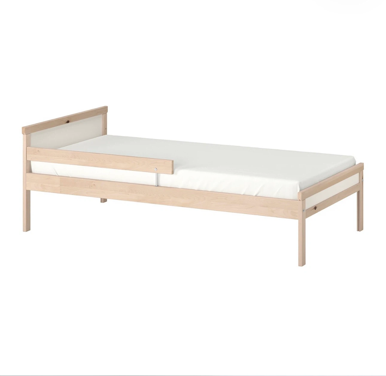 Toddler bed