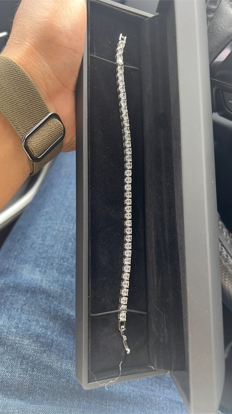 JL Janna divine "Janna Divine” Swarovski crystal bracelet