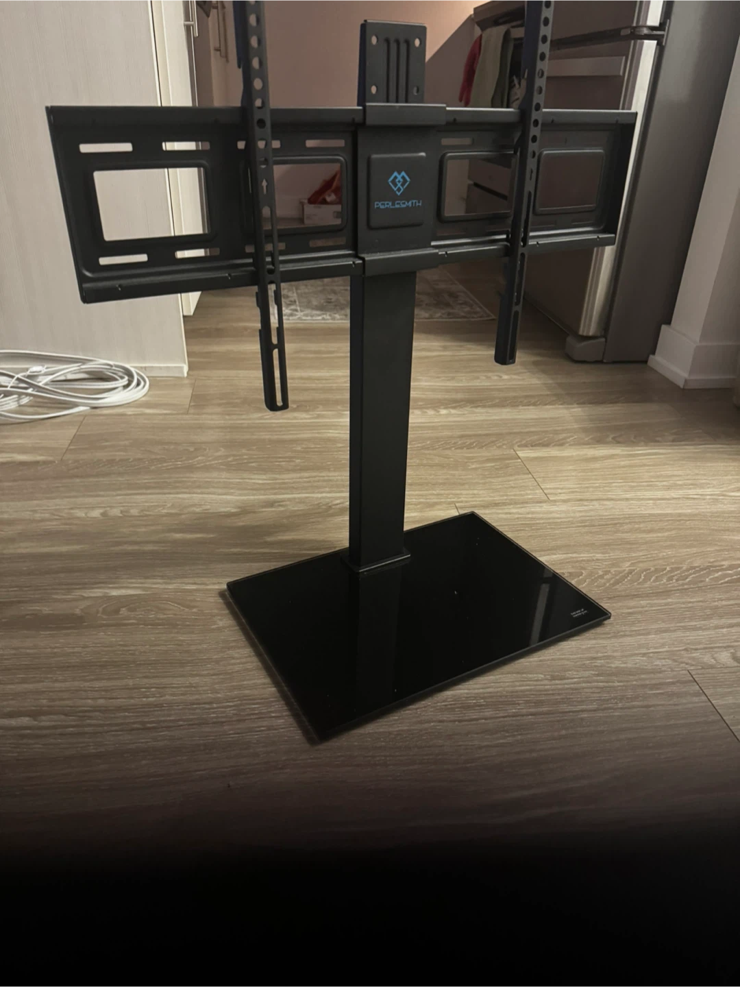 Universal TV Stand up to 65” - photo 3