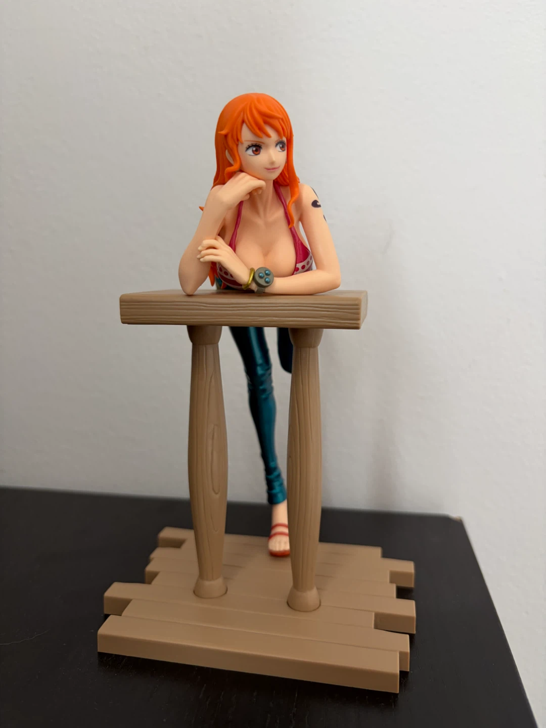 One Piece Boa Hancock and Nami Figures
