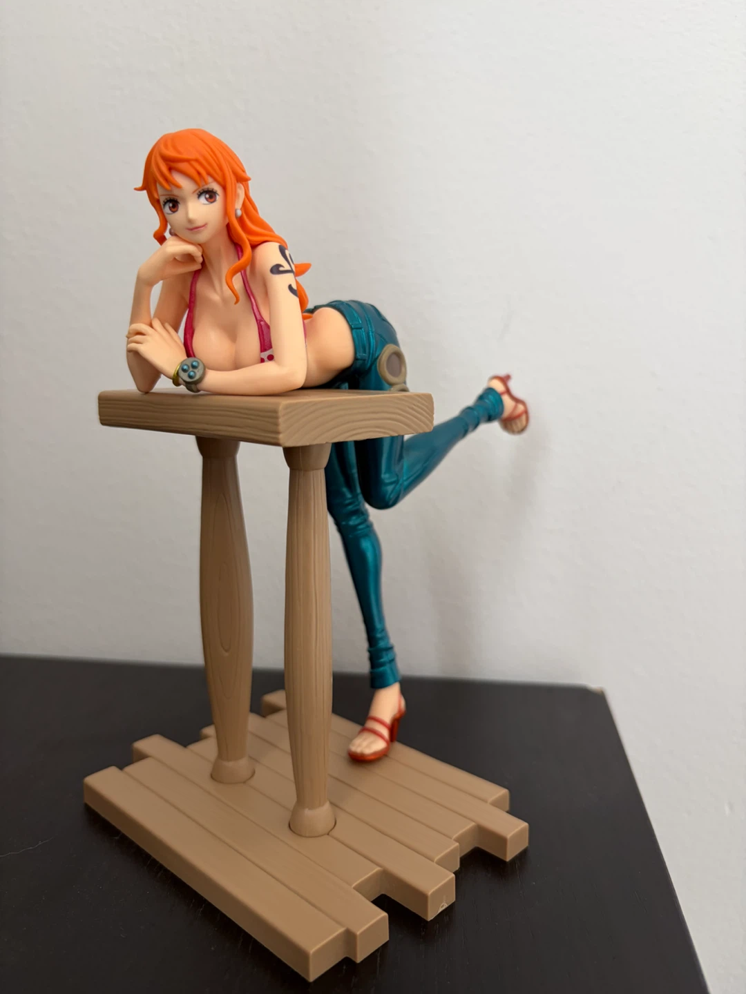 One Piece Boa Hancock and Nami Figures - photo 2