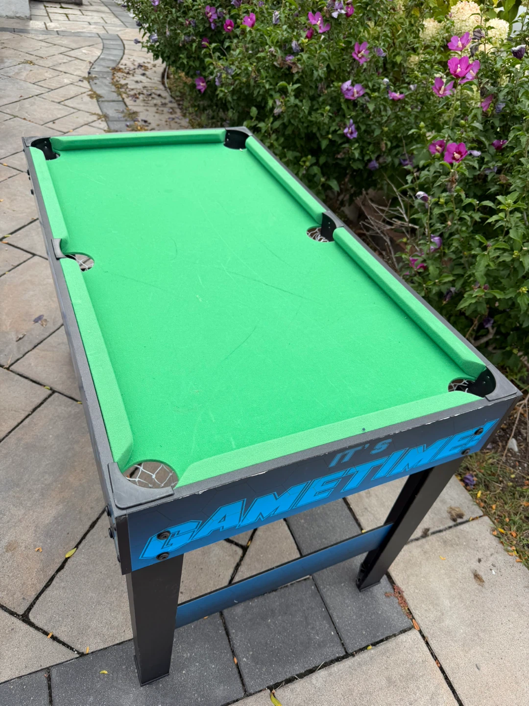2-in one game table - foosball n pool - photo 2