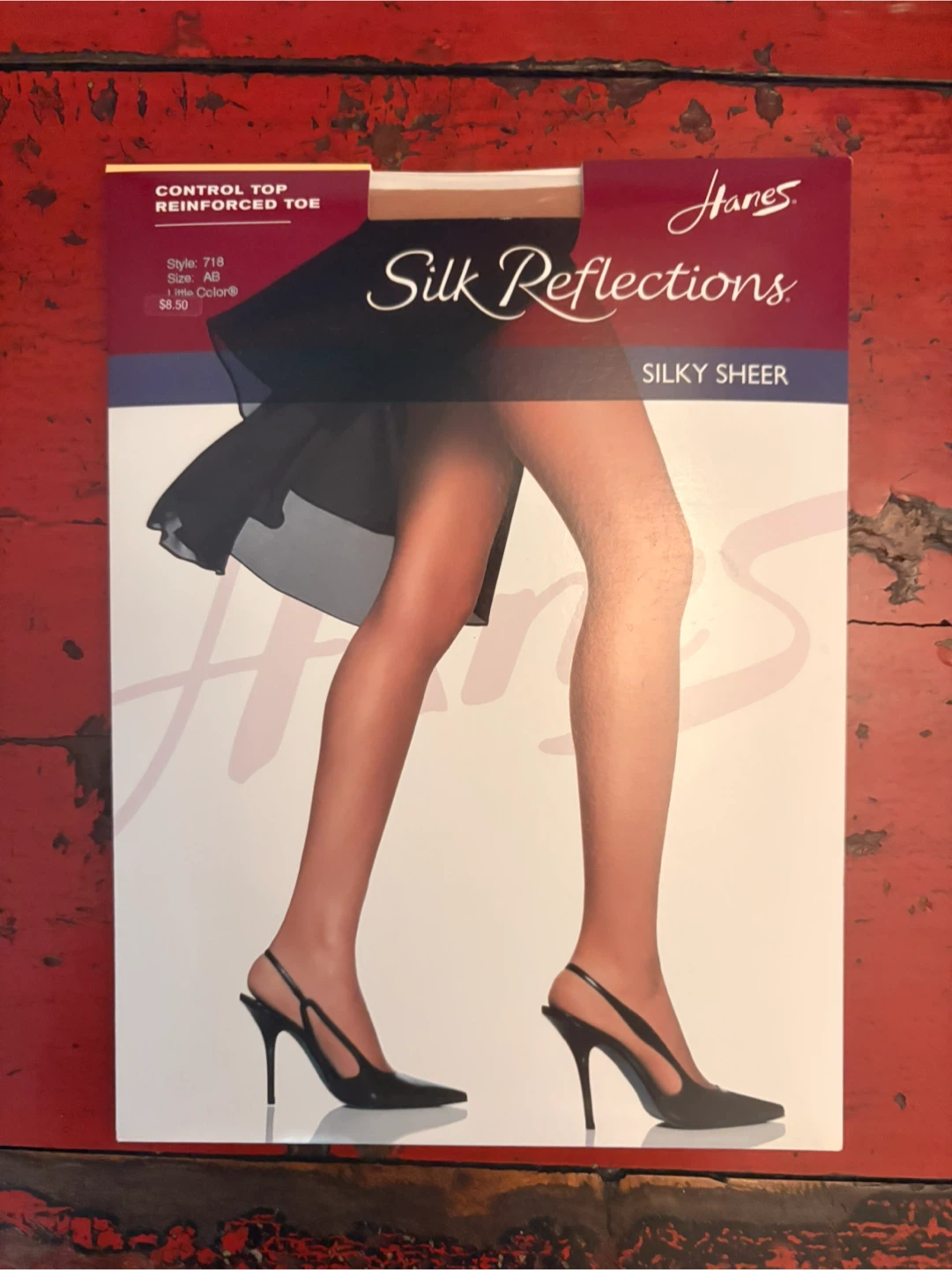 Hanes Silk Reflections Silky Sheer Pantyhose - photo 4
