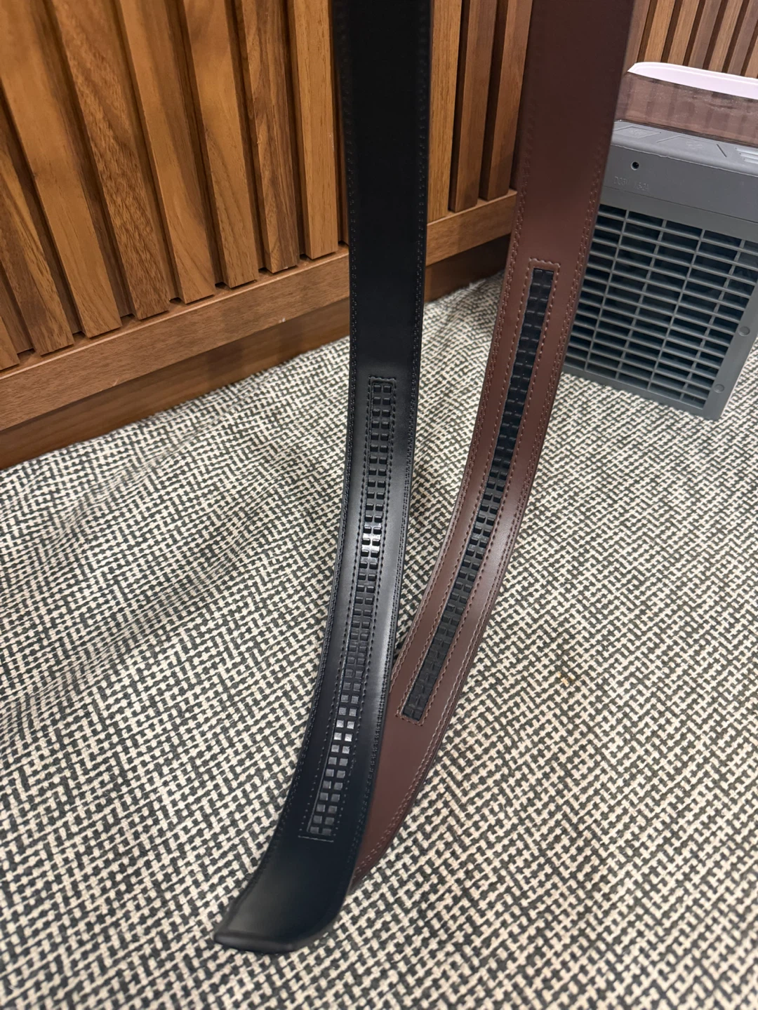 Mens Belt Set with Two Buckles - photo 5