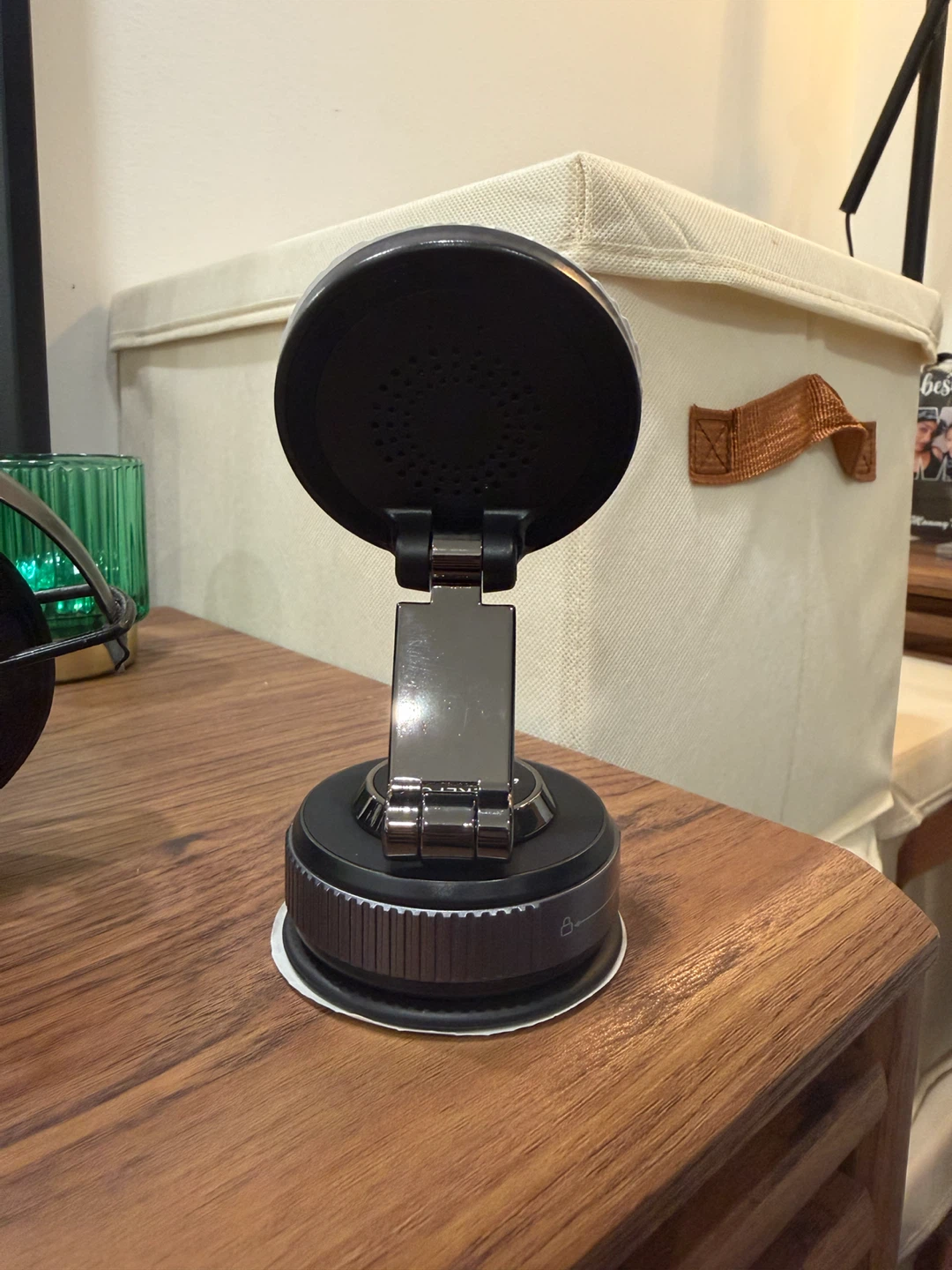 WEKEFON Vacuum Suction Wireless Car Phone Holder - photo 5