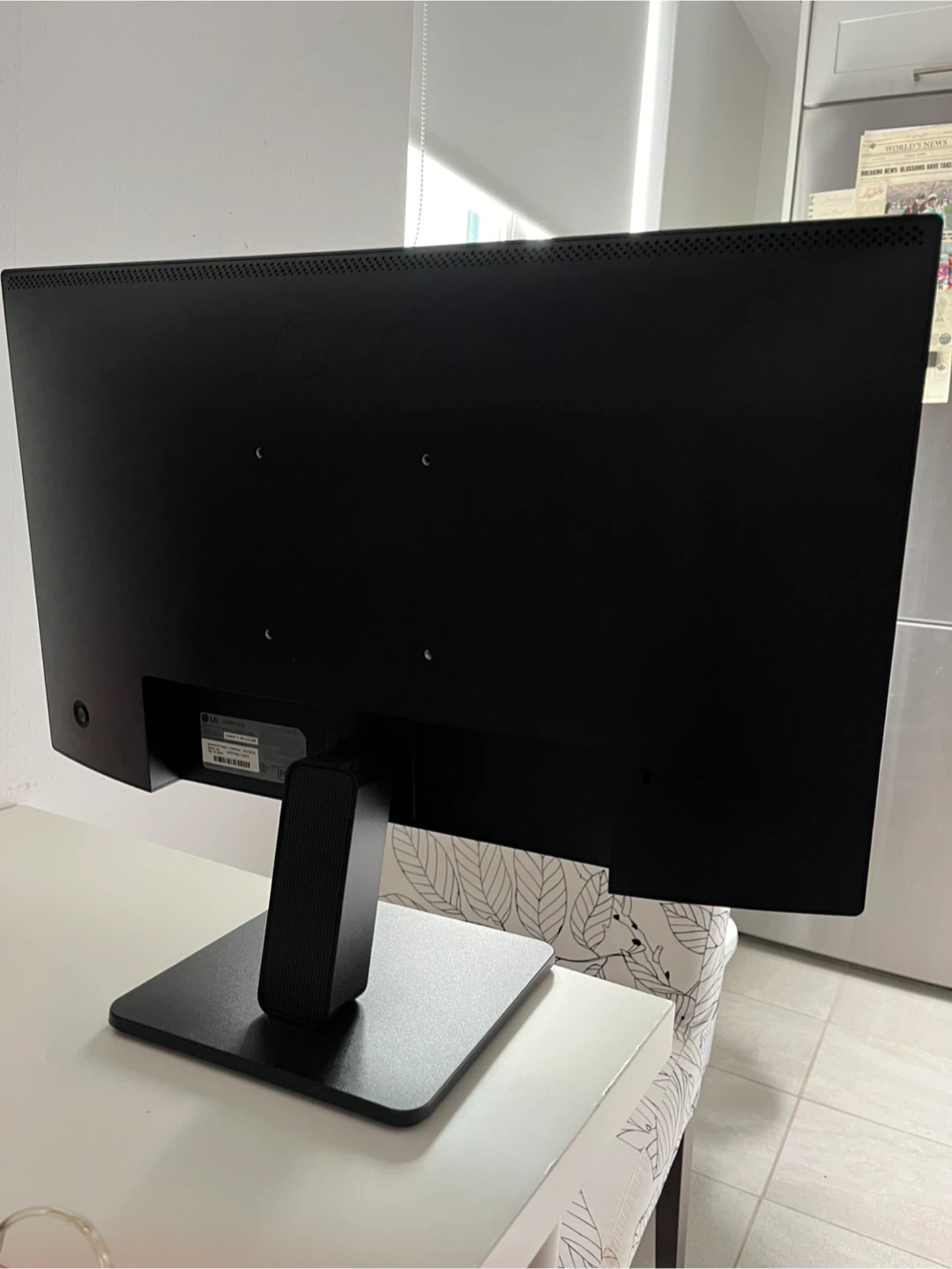LG 24MR41A-B 24-inch Monitor - photo 3