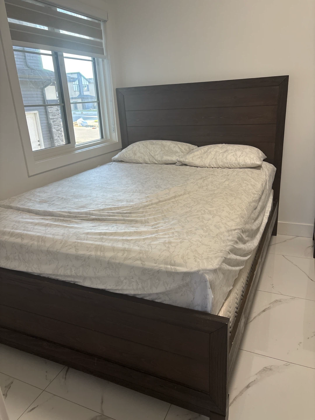 Dark Wood Bedroom Set with Bed Frame and Dresser - photo 4