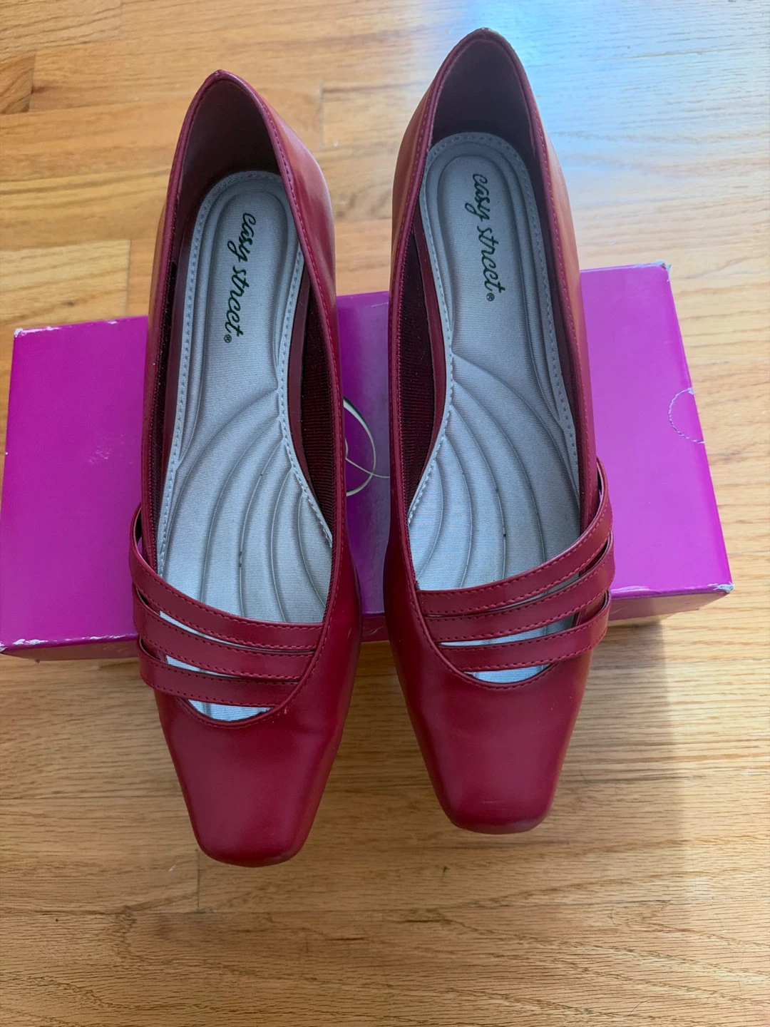 Easy Street Red Kitten Heels