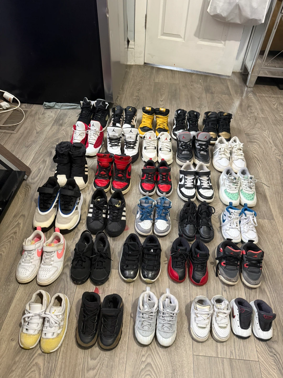 Large Lot of Toddler and Kid Sneakers - photo 2