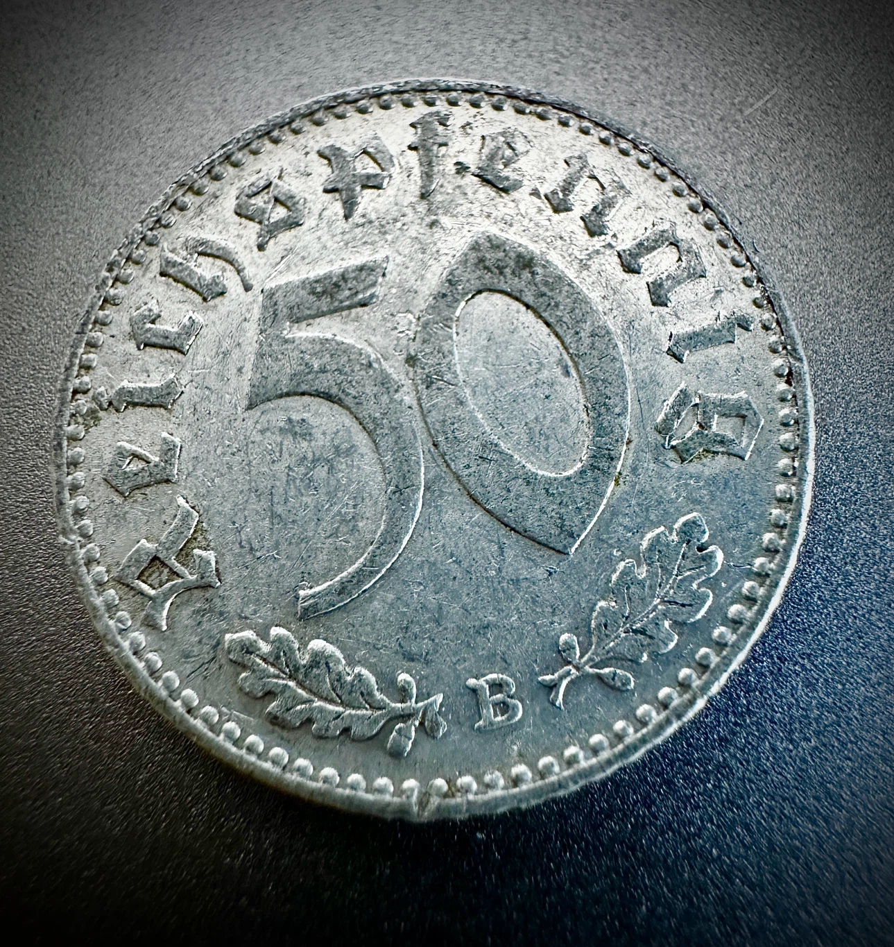 7 each Assorted Vintage World Coins - photo 2