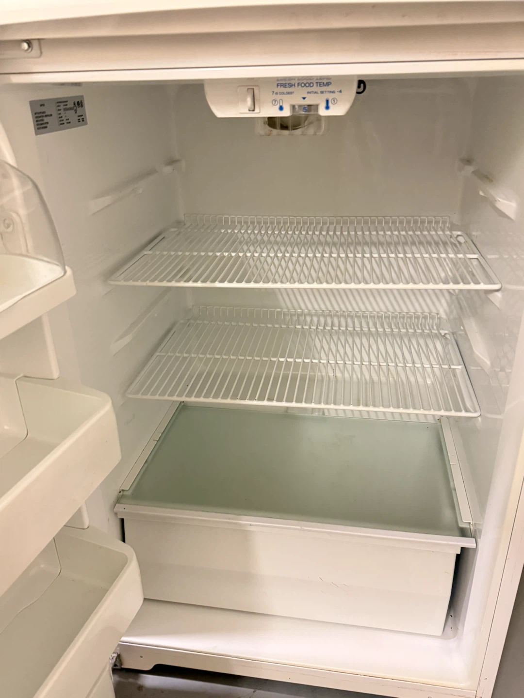 Maytag White Top-Mount Refrigerator - photo 3