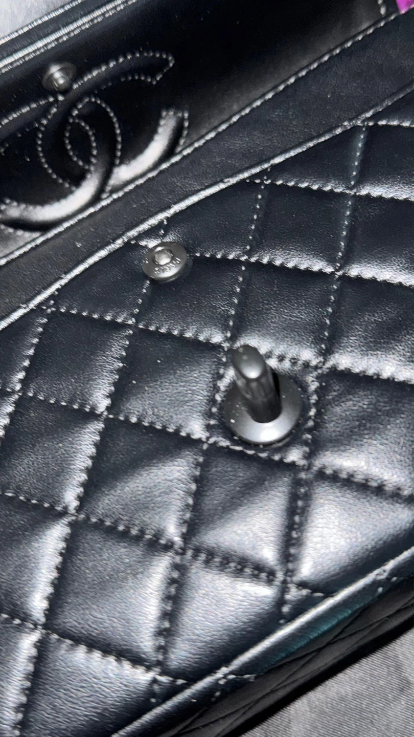 CHANEL CLASSIC BAG - photo 5