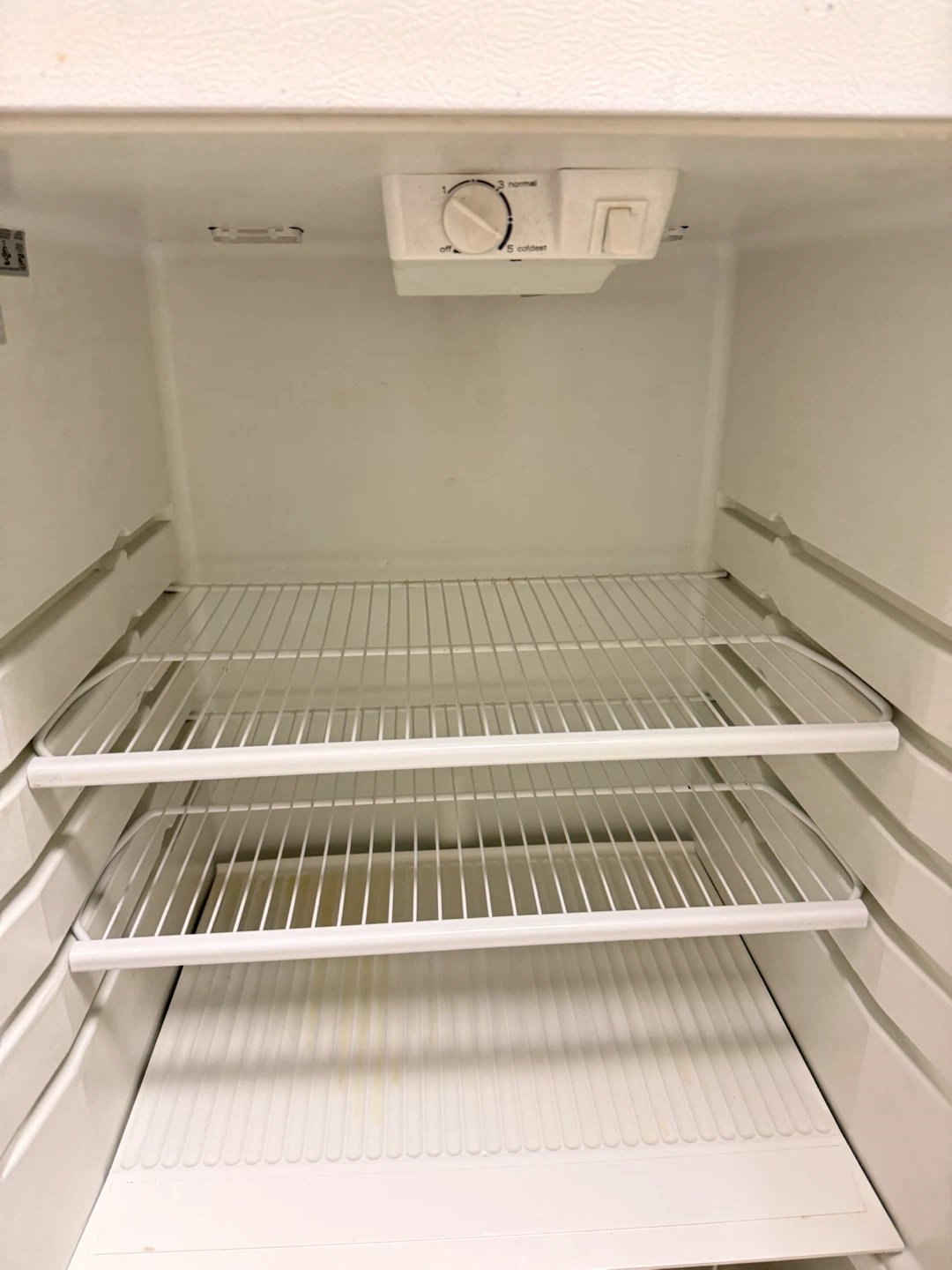 Maytag Top-Mount Refrigerator - photo 5