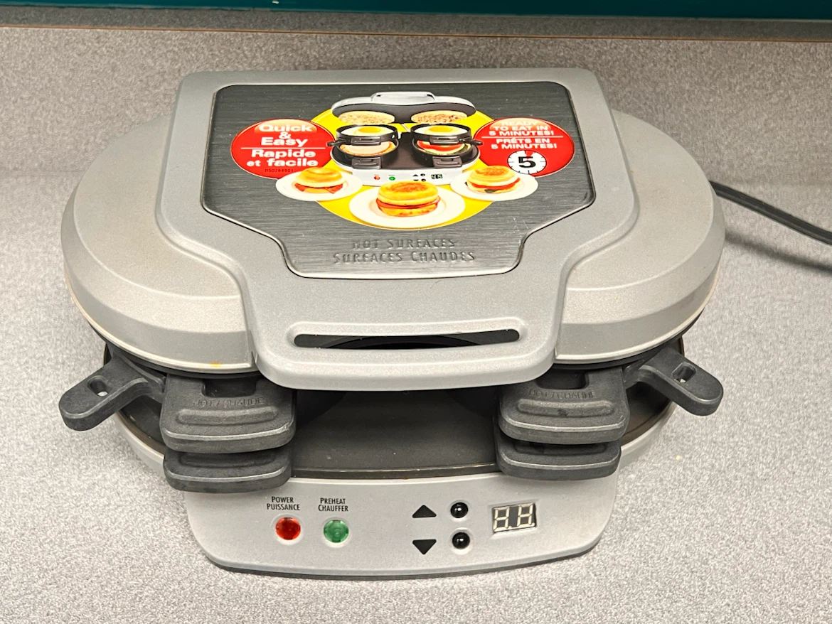 Hamilton Beach Dual Breakfast Sandwich Maker