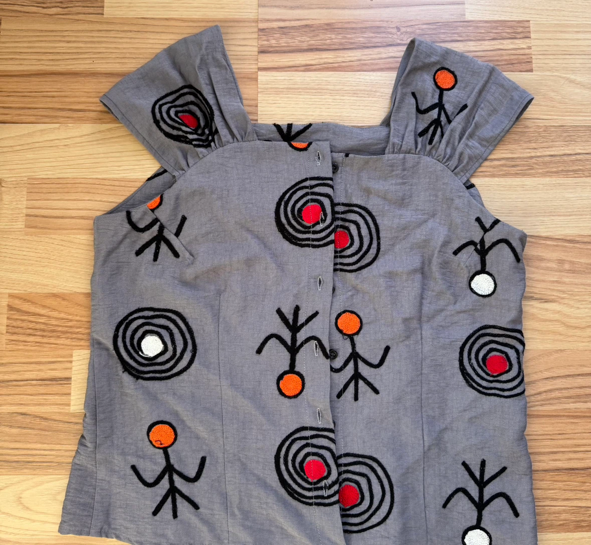 Nizel Grey Embroidered Sleeveless Top - photo 3