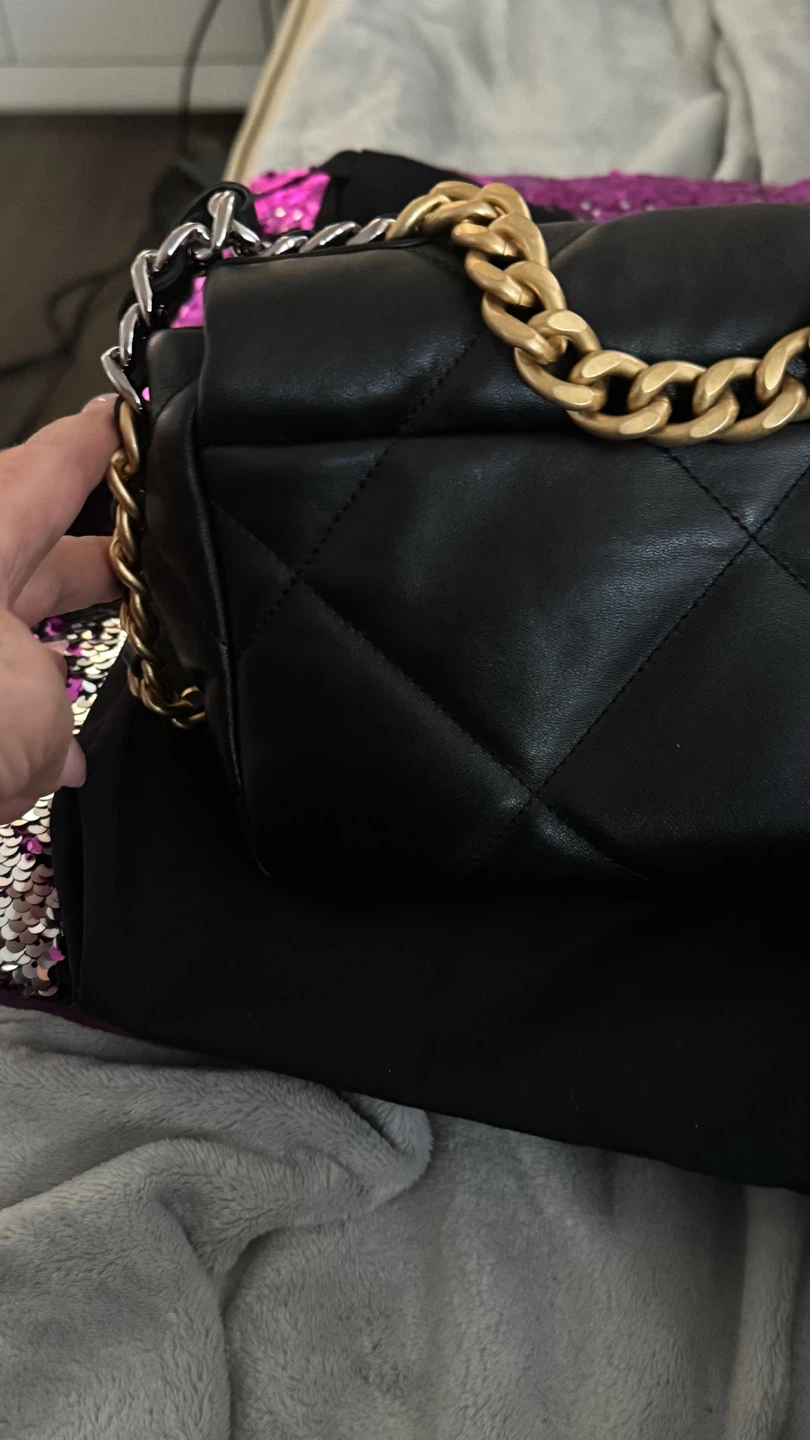 CHANEL 19C bag - photo 2