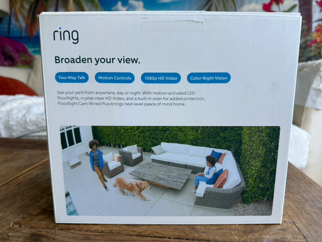 NEW Ring Floodlight Security Camera - photo 2