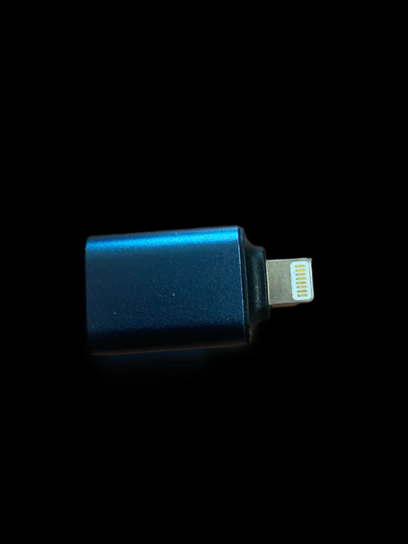 USB-A to Lightning Adapter iPhone or apples