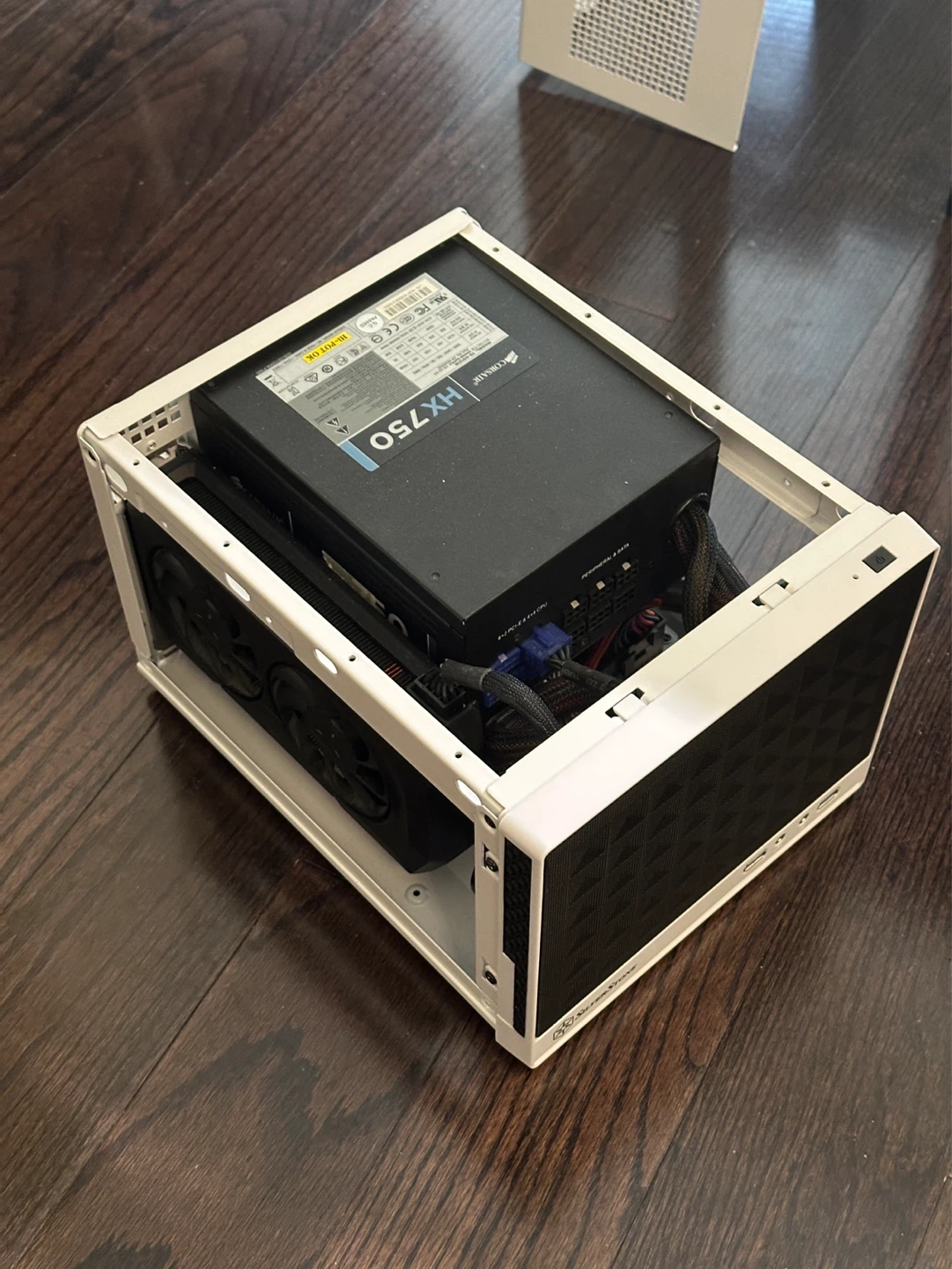 SFF gaming pc - 13500T • RX7600 - photo 5