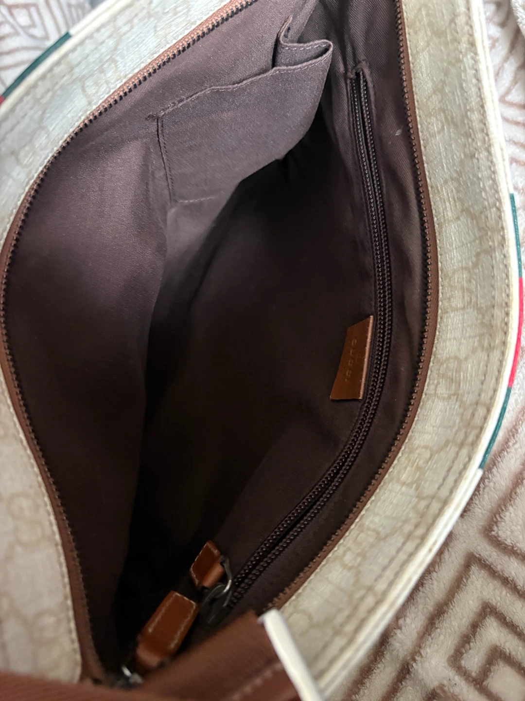 Gucci Crossbody Bag - photo 3