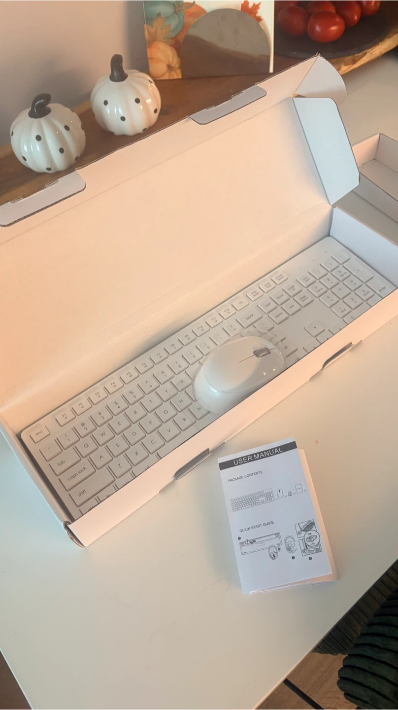 Leadsail Wireless Keyboard and Mouse Combo