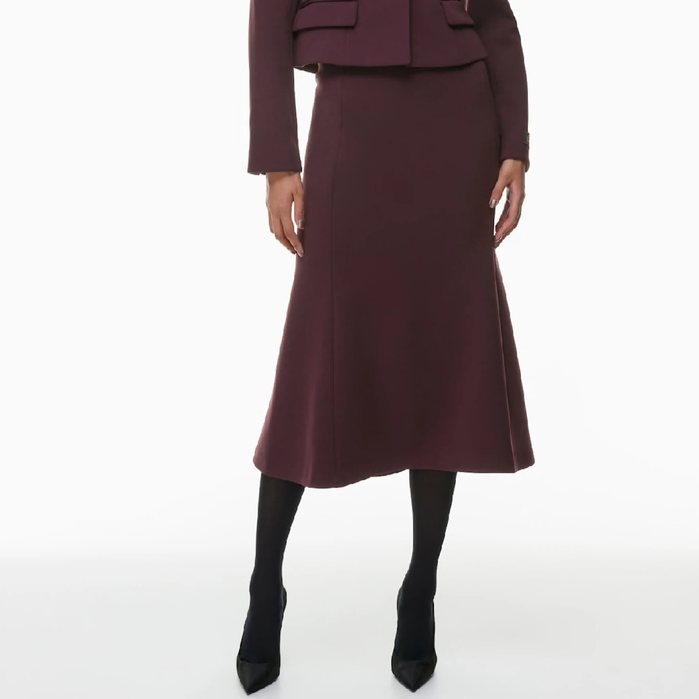 NEW Babaton Award skirt (size 6)