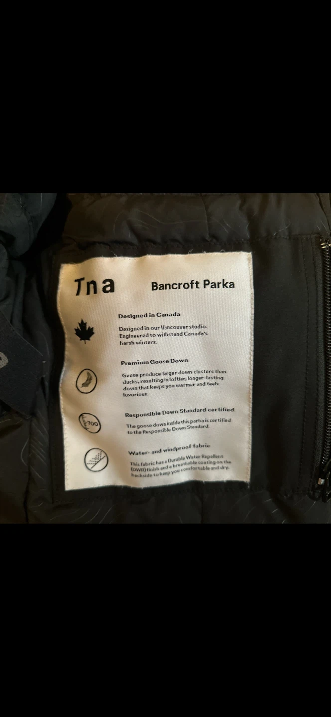 TNA Bancroft Parka Like New - photo 3