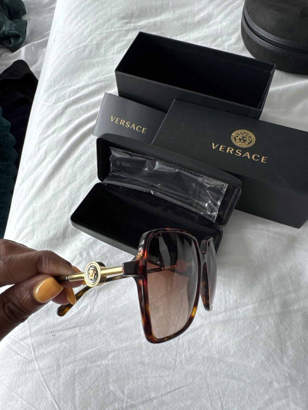 Versace Sunglasses - photo 2