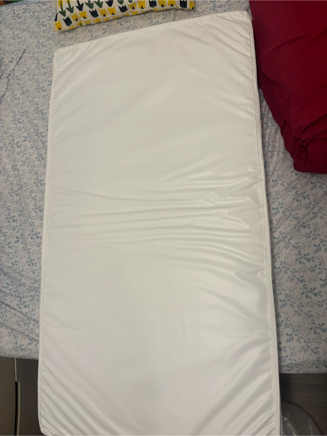 Toddler Crib Mattress - new - photo 3