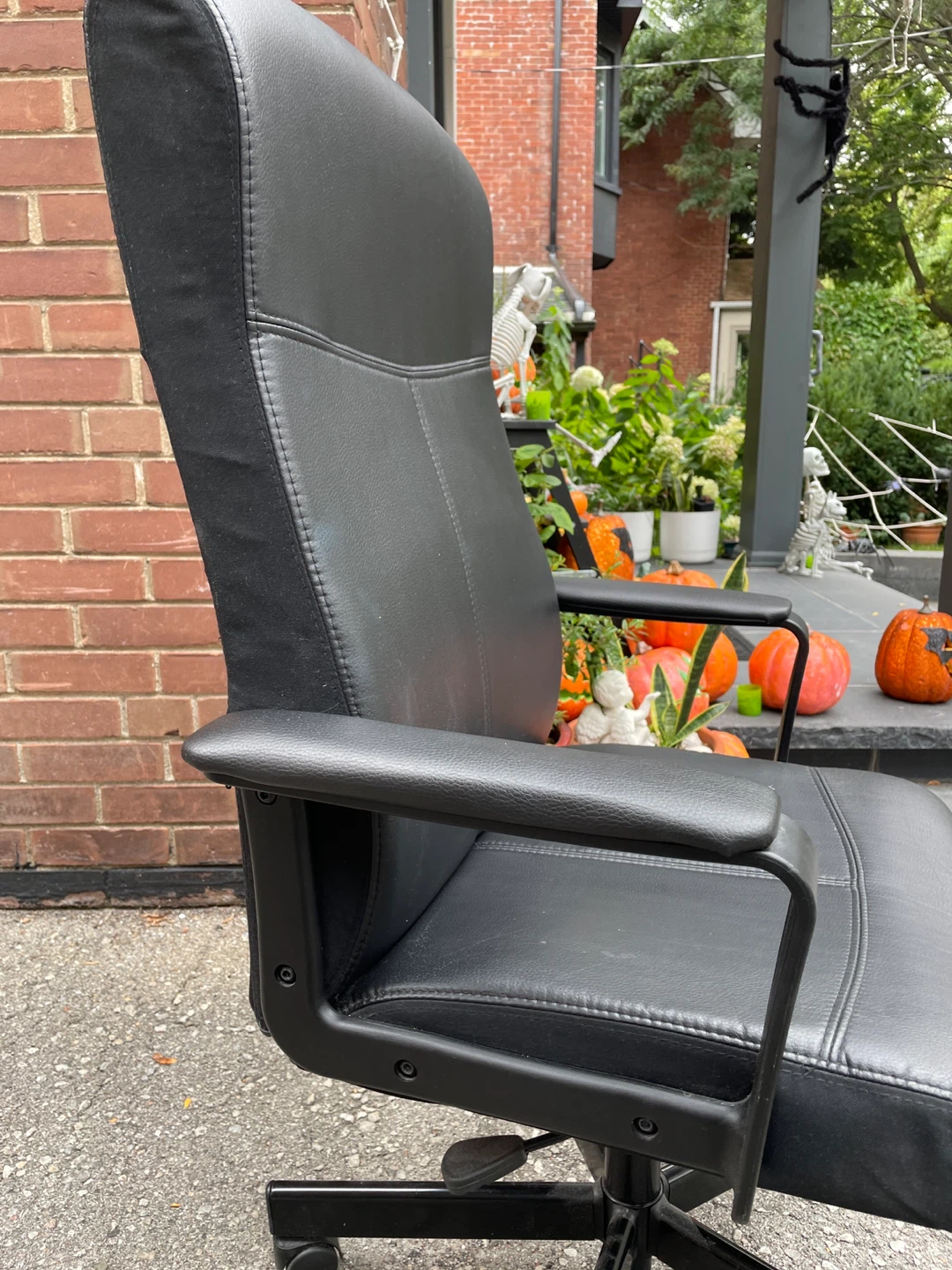 Black Office Chair - photo 2
