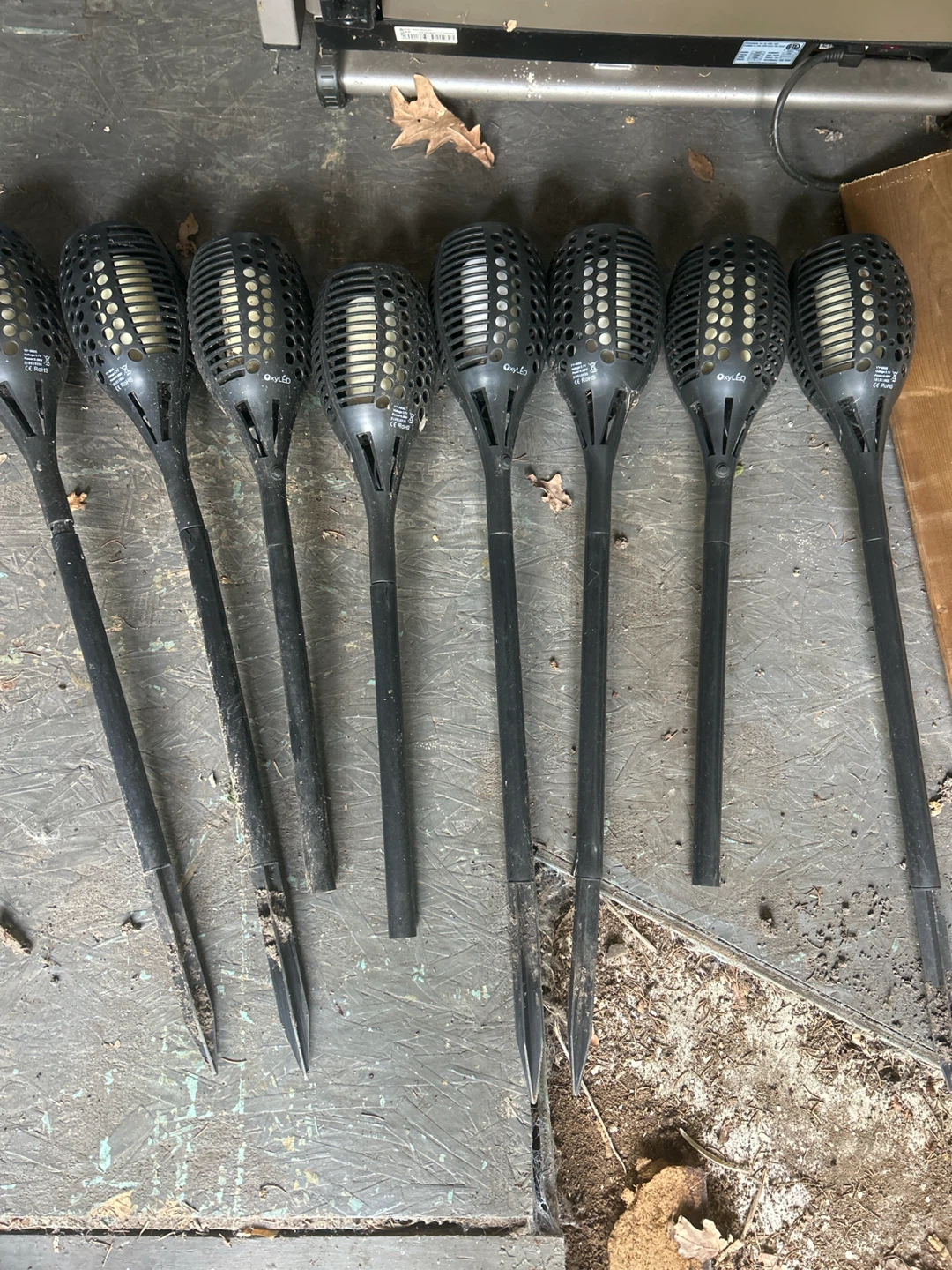 8 OxyLED Solar Torch Lights