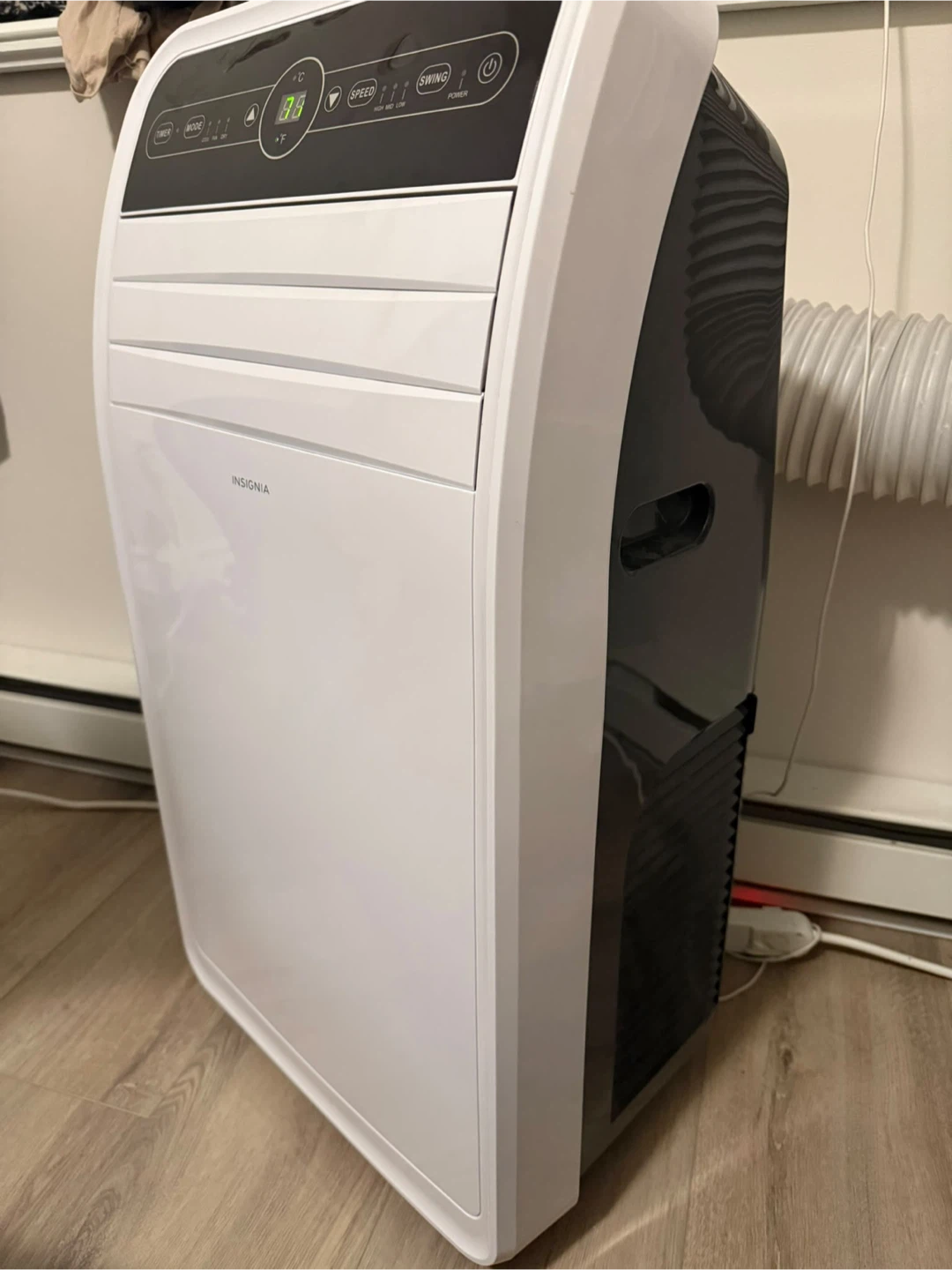 New Insignia Portable Air Conditioner - photo 4