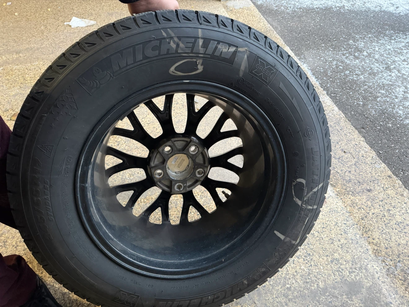 Set of 4 Michelin Winter Tires on Touren Rims - photo 3