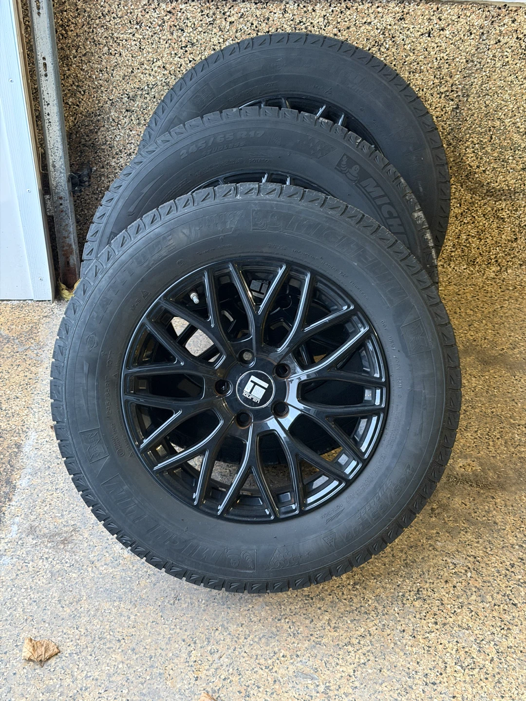 Set of 4 Michelin Winter Tires on Touren Rims - photo 4