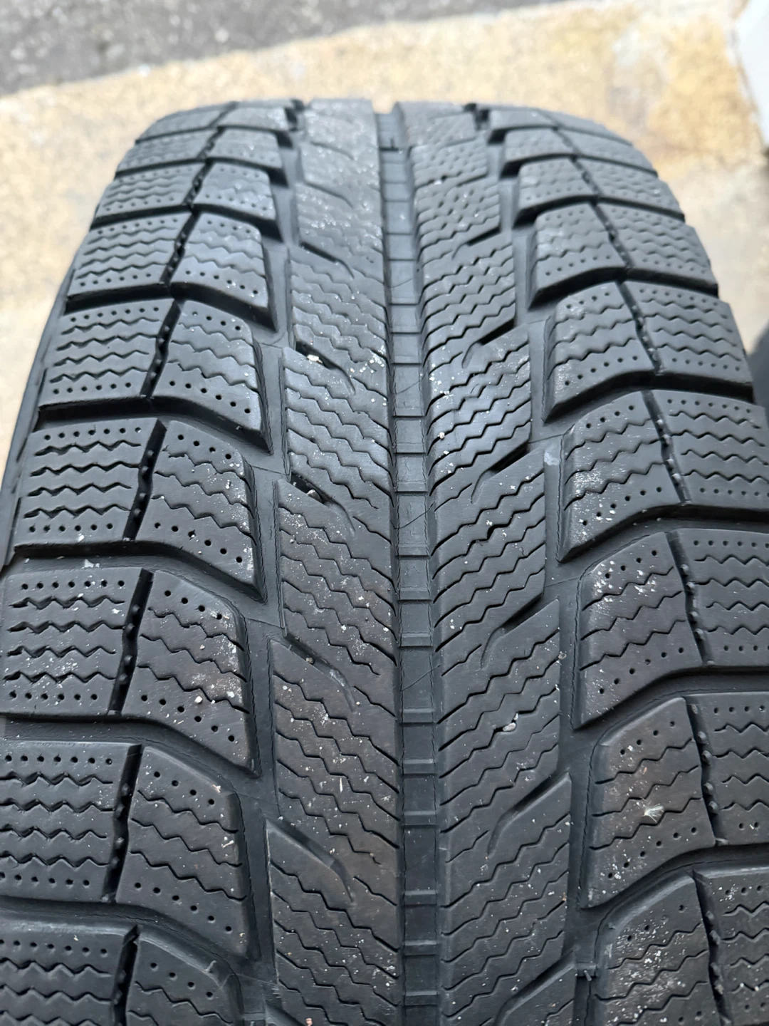 Set of 4 Michelin Winter Tires on Touren Rims - photo 5