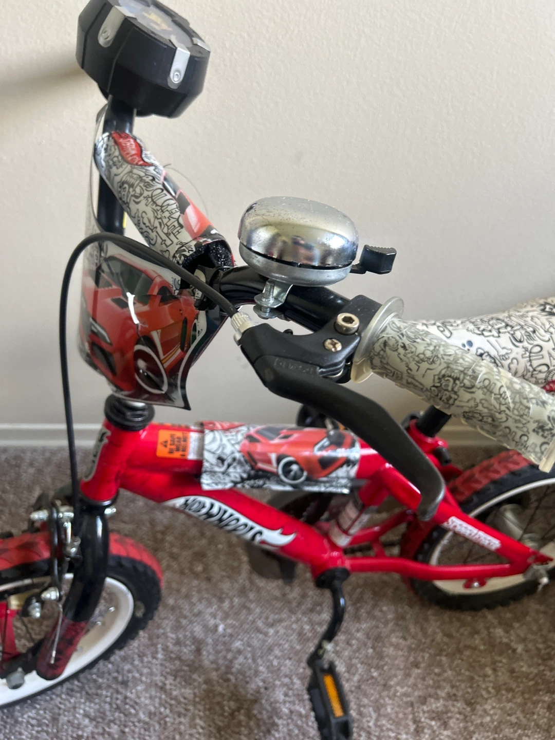 Hot Wheels 14 Inch Kids Bike - Red - photo 3
