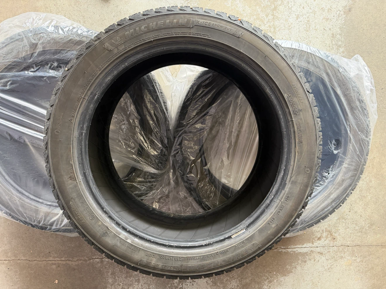 Michelin X-Ice Snow SUV Winter Tires (265/45R20 108T) – Set of 3 - photo 2