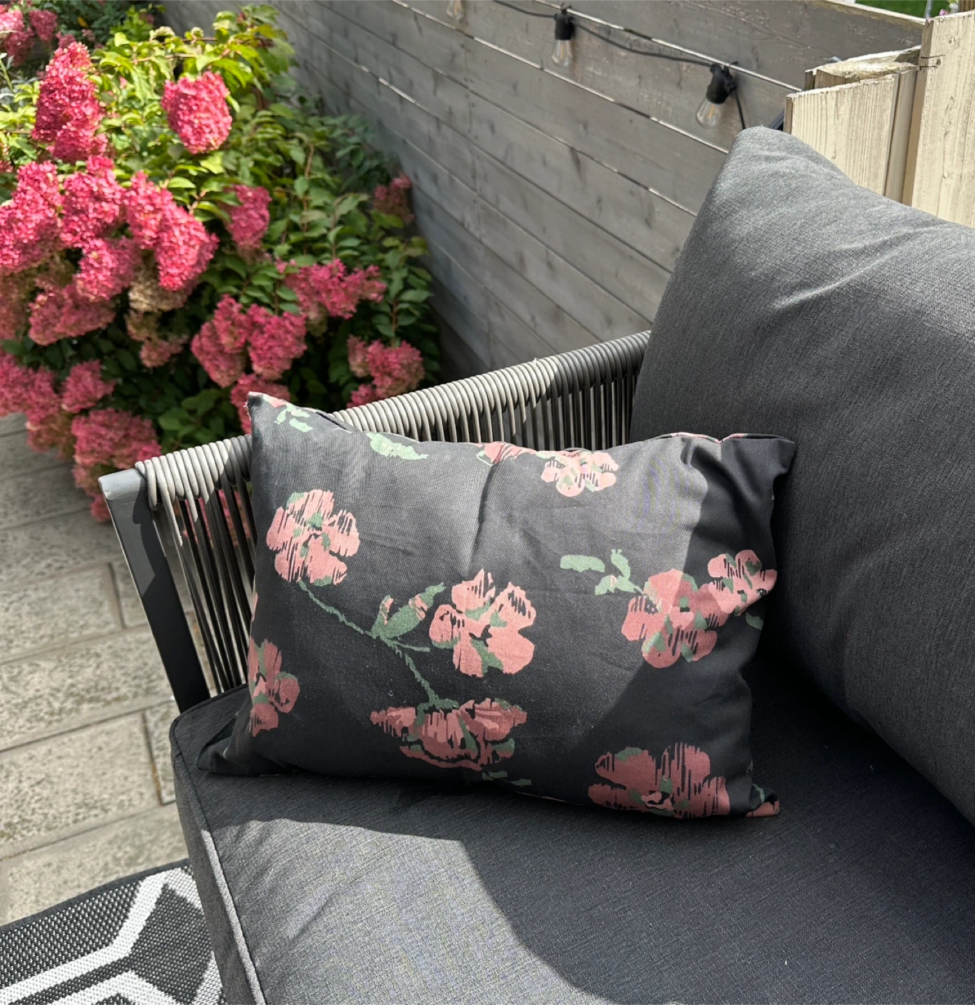 Floral pattern decorative outdoor  cushion
