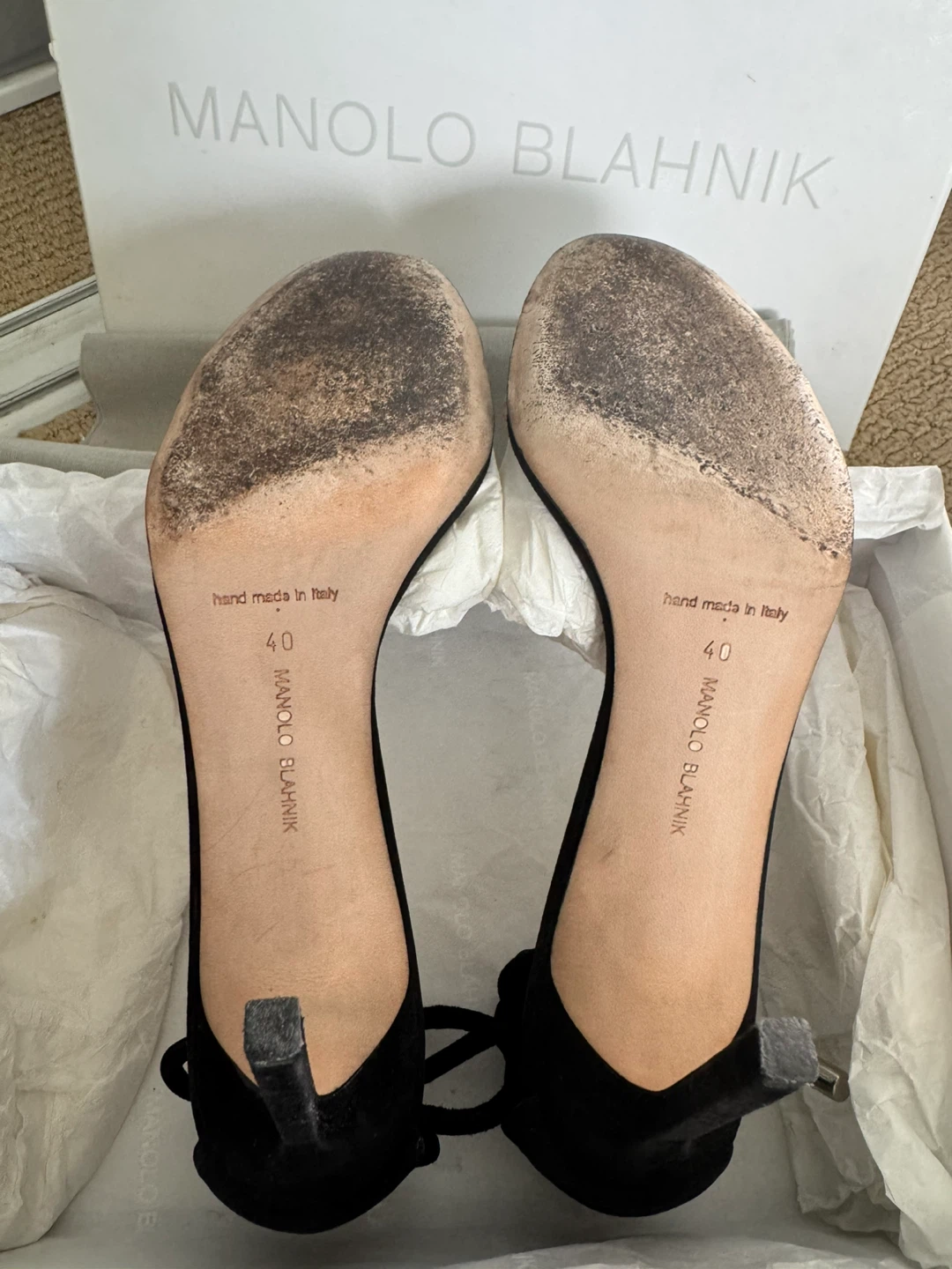 Manolo Blahnik black heels size 40 - photo 2
