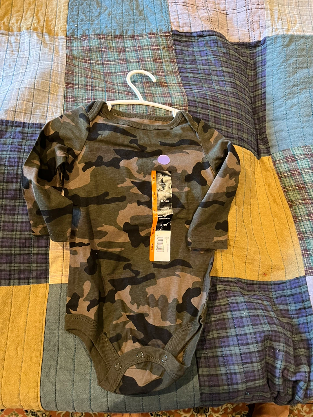 New Camouflage Long Sleeve Bodysuit 12-18M