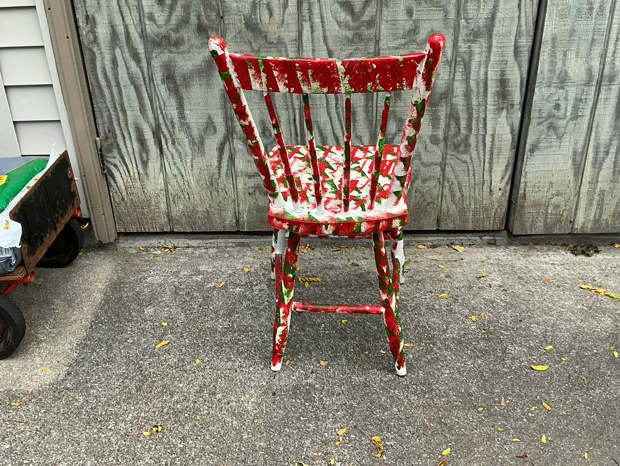 Antique FUNKY Wooden spindle chair red, white and green - photo 3